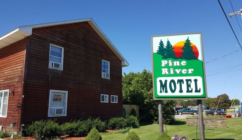Pine River Motel (Moon-E-Motel) - From Website (newer photo)